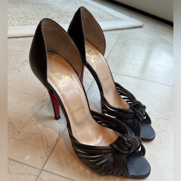 Christian Louboutin Miranda Dorcet Heels size 37.5 - Picture 1 of 5